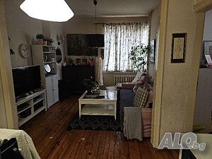 Публична продан от ЧСИ на Тристаен апартамент в гр. София Бул. Христо Ботев № 6, вх. Б, ет.2