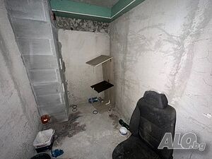 Публична продан от ЧСИ на Склад в гр. Приморско гр. Приморско, ул. “Азине“, бл. А, ет. - 1