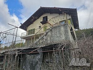 Публична продан от ЧСИ на Парцел с къща в с. Владо Тричков