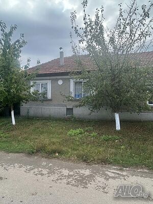 Публична продан от ЧСИ на Парцел с къща в с. Тетово