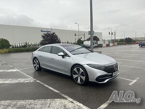 Mercedes-Benz EQS 450+ HyperScreen