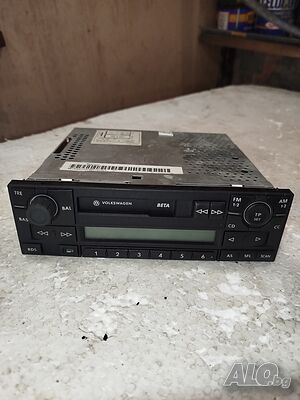 радиокасетофон VW-1J0035152F