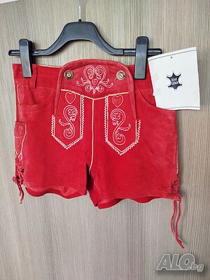 естествена кожа- червени, къси панталонки- размер EUR 36,FR 38- Нови