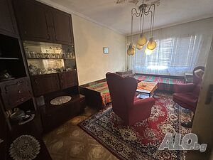 две стаи и светъл бокс, предпочитан район