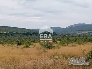 САМО В ЕРА! ЕРА Сити Център продава овощна градина /орехова/ в землището на с. Хрищени.