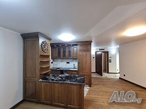 Дизайнерски двустаен апартамент в Идеалния център на гр. Благоевград
