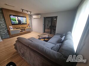 Продава се тристаен апартамент - 120 кв.м., кв. Еленово, Благоевград