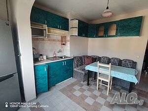 Обзаведен апартамент с отлично местоположение