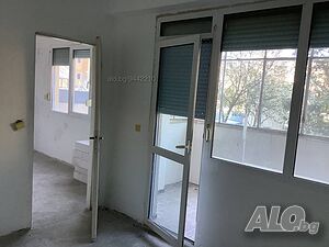 Двустаен апартамент Двустаен апартамент 60 кв.м Панел 1980 г. 1 етаж Първи жилищен | Апартаменти | Клуцохор Сливен