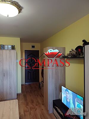 ✨КОМПАС имоти ПРОДАВА - Ателие/ Хоби Таван 40 кв.м, в кв. Възраждане, гр. Ямбол
