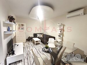 Tристаен апартамент на метри от Централна поща Тристаен апартамент 92 кв.м Тухла 1982 г. 1 етаж | Апартаменти | Център Варна
