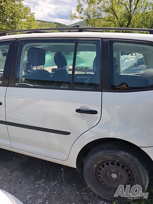 Задна Лява Врата Vw touran 1.6 tdi 105 hp CAY