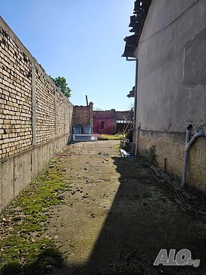 Дава под наем Други имоти гр. Ветово - с. Бъзън 400m²