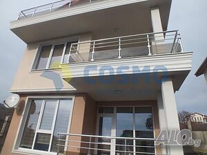 3-етажна къща в Свети Влас