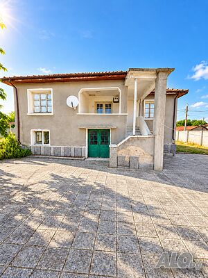 🏡Двуетажна къща в с. Неделево