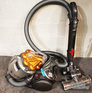 Прахосмукачка DYSON DC-20 1400W работи безупречно