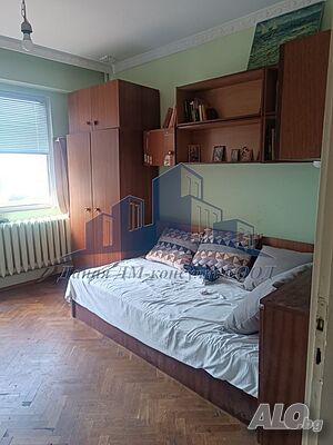 Под наем тристаен апартамент с площ от 80кв.м напълно обзаведен с ел. уреди