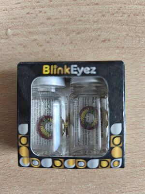 Чисто нови декоративни цветни контактни лещи BlinkEyez с ефектен дизайн (слънчоглед / зелен оттенък)