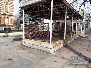 Продава бизнес имот ( заведение) в центъра на гр. Русе