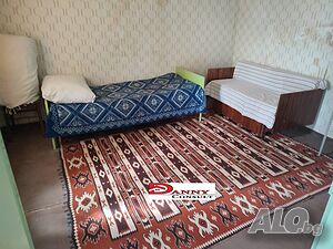 Едноетажна къща с двор в с. Козловец, общ. Свищов