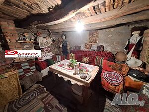 Едноетажна къща с двор в с. Драганово - обл. В. Търново
