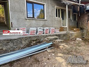 Частично ремонтирана къща в с. Боазът - обл. Габрово