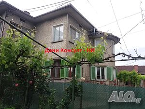 Двуетажна /монолитна/ къща за продажба в гр. Горна Оряховица