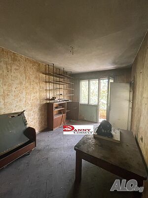 Двустаен апартамент за ремонт в гр. Дряново