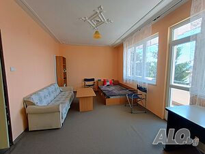 Етаж от къща в кв. Акация, гр. Велико Търново