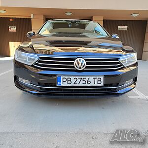 Продавам Passat Variant 2.0 TDI 150кс автоматик DSG 6 скорости с 2 съединителя