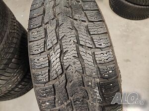 2бр. зимни гуми 215/65/16C Nokian