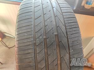 4бр. летни гуми 255/40/20 Hankook
