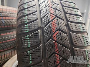 2бр. зимни гуми 205/50/17 Pirelli