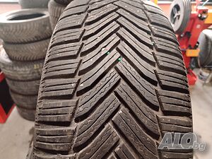 4бр. зимни гуми 215/55/17 Michelin