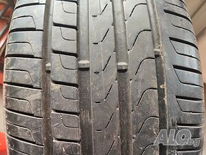 2бр. летни гуми 255/45/18 Pirelli