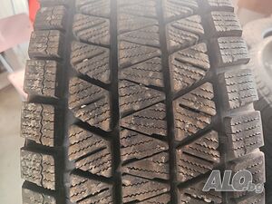 4бр. зимни гуми 265/70/15 Bridgestone