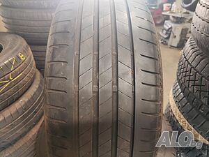 2бр. летни гуми 225/40/18 Bridgestone