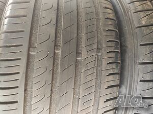 2бр. летни гуми 225/45/17 Barum