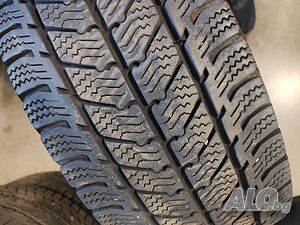 2бр. зимни гуми 215/65/16C Semperit