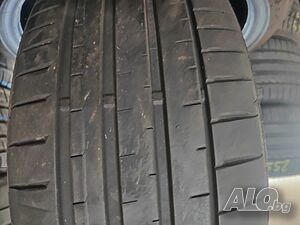 2бр. летни гуми 225/40/20 Falken