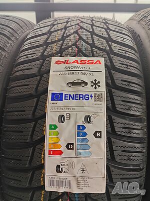Зимни гуми 225/45/17 lassa