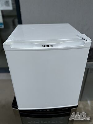 Малък - Мини фризер Siemens 51 см