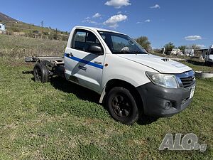 Toyota Hilux На Шаси
