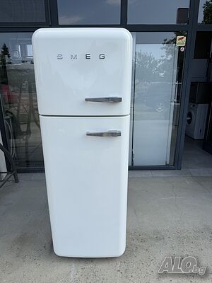 Хладилник с камера SMEG 170см КАто нов