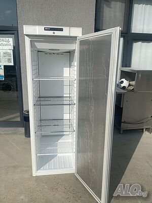 Професионален хладилник Gram