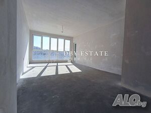 Тристаен апартамент 121 кв.м Тухла 6 етаж Непоследен