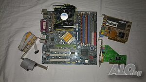 Продавам ретро лот от компютърни части Socket 478 - дъно, процесор, RAM и допълнителни карти