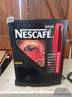 Кафе машина / Кафе автомат / Кафе робот NESCAFE