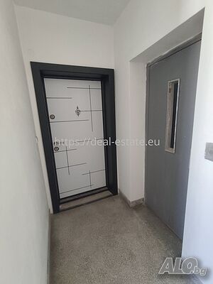Многостаен апартамент за продажба в Широк център на гр. Благоевград.