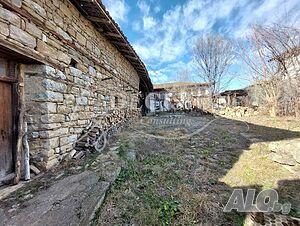 120 кв.м РЗП 700 кв.м двор